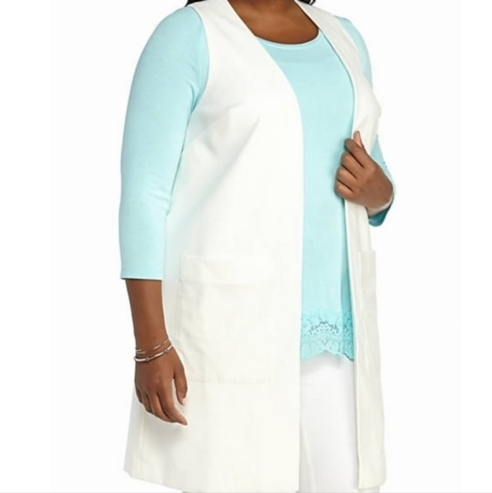 NWT Kaari Blue Sleeveless Vest/Coat Ivory White‎ With Pouch Pockets Women's 2X
